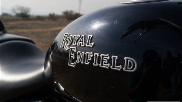 Royal Enfield Thunderbird 350 on Rent In Delhi
